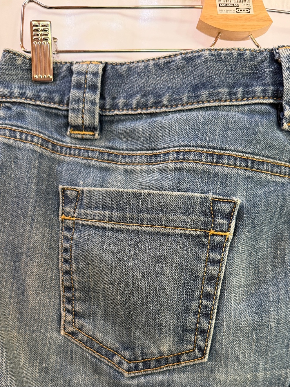Faded Blue Denim Skirt with Pockets, Closet Basic, Size 10 - Picture 5 of 9